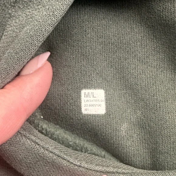 Lululemon Green Quarter-Zip Pullover Sweatshirt - Picture 3 of 4